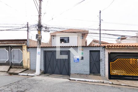 Casa para alugar com 150m², 3 quartos e 4 vagasFachada
