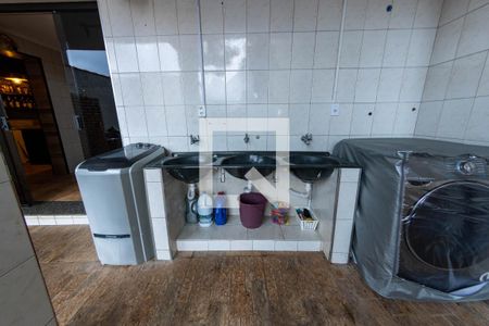 Casa para alugar com 150m², 3 quartos e 4 vagasÁrea de Serviço