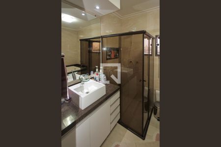 Casa à venda com 341m², 3 quartos e 8 vagasBanheiro da Suite 03