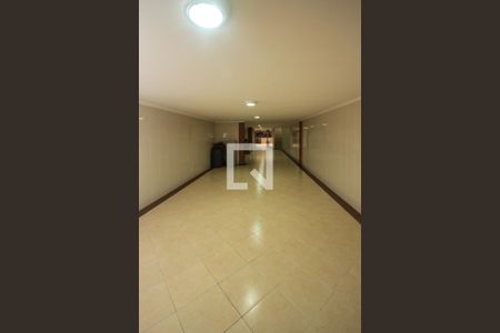 Casa à venda com 341m², 3 quartos e 8 vagasGaragem