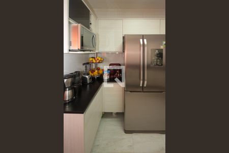 Casa à venda com 341m², 3 quartos e 8 vagasCozinha