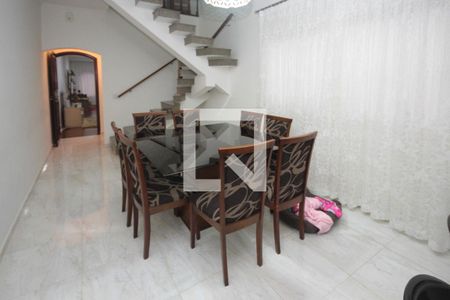 Casa à venda com 341m², 3 quartos e 8 vagasCopa 