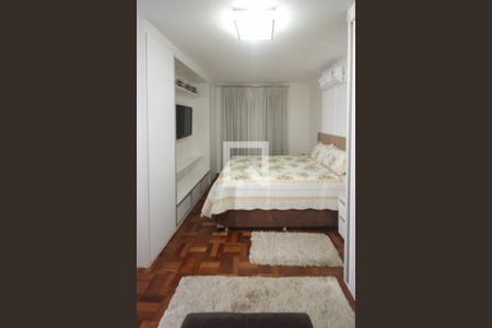 Casa à venda com 341m², 3 quartos e 8 vagasSuite 03