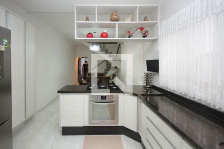 Casa à venda com 341m², 3 quartos e 8 vagasCozinha
