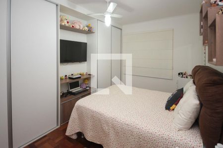 Casa à venda com 341m², 3 quartos e 8 vagasSuite