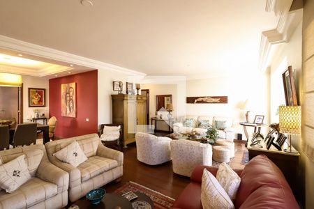 Sala de apartamento à venda com 4 quartos, 226m² em Vila Suzana, São Paulo