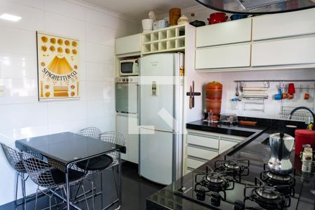 Apartamento à venda com 67m², 2 quartos e sem vagaCozinha