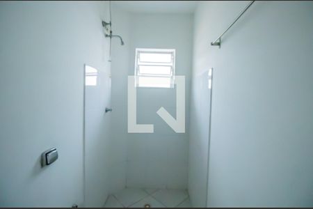 Casa à venda com 147m², 3 quartos e 2 vagasBanheiro 1