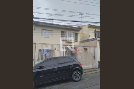 Casa à venda com 147m², 3 quartos e 2 vagasFachada