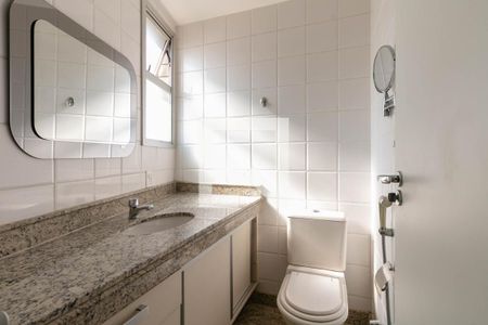 Apartamento para alugar com 120m², 3 quartos e 2 vagasBanheiro da Suíte