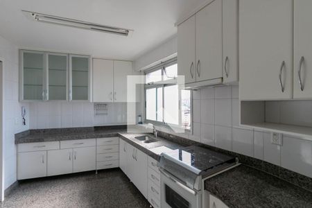Apartamento para alugar com 120m², 3 quartos e 2 vagasCozinha
