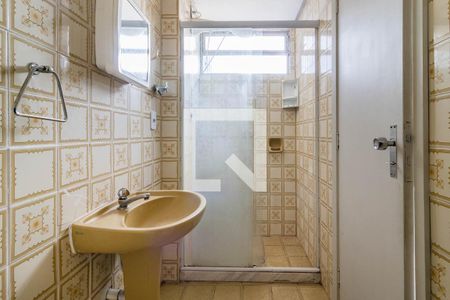 Banheiro da Suíte de apartamento à venda com 1 quarto, 60m² em Azenha, Porto Alegre