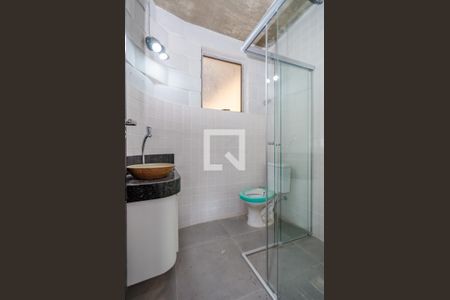 Studio para alugar com 32m², 1 quarto e sem vaga Studio para alugar com 32m², 1 quarto e sem vagaBanheiro