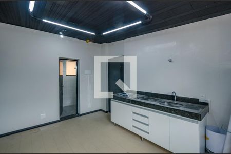 Sala - Cozinha de kitnet/studio para alugar com 1 quarto, 32m² em Caiçaras, Belo Horizonte