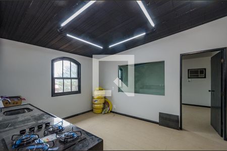 Sala - Cozinha de kitnet/studio para alugar com 1 quarto, 32m² em Caiçaras, Belo Horizonte