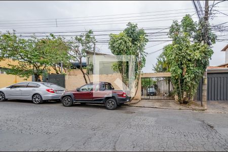 Studio para alugar com 32m², 1 quarto e sem vaga Studio para alugar com 32m², 1 quarto e sem vagaFachada