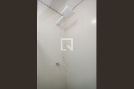 Banheiro da Suíte de kitnet/studio para alugar com 1 quarto, 27m² em Caiçaras, Belo Horizonte