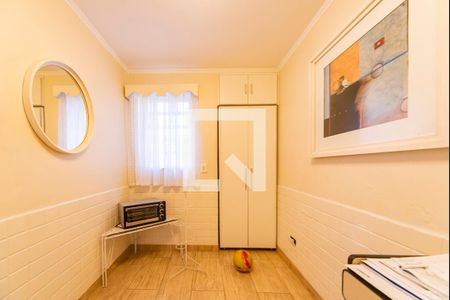 Casa à venda com 400m², 3 quartos e 6 vagasQuarto de Serviço