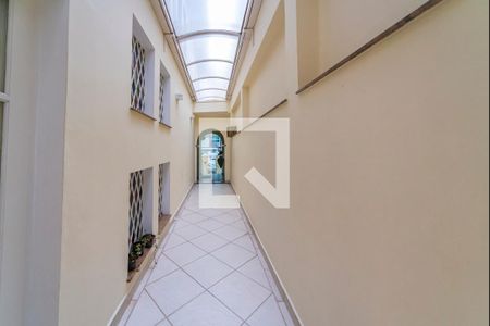 Casa à venda com 400m², 3 quartos e 6 vagasCorredor