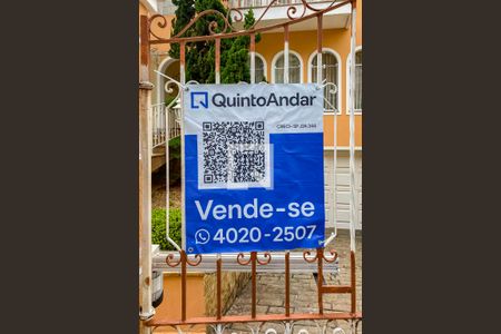 Casa à venda com 400m², 3 quartos e 6 vagasPlaca Instalada na Fachada