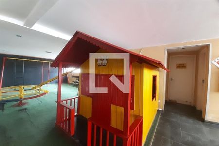 Apartamento à venda com 120m², 3 quartos e 1 vaga Apartamento à venda com 120m², 3 quartos e 1 vagaÁrea Comum - Playground
