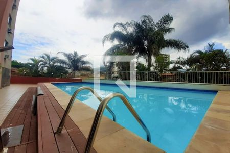 Apartamento à venda com 120m², 3 quartos e 1 vaga Apartamento à venda com 120m², 3 quartos e 1 vagaÁrea comum - Piscina