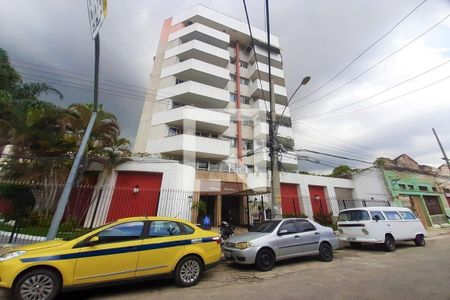 Apartamento à venda com 120m², 3 quartos e 1 vaga Apartamento à venda com 120m², 3 quartos e 1 vagaFachada