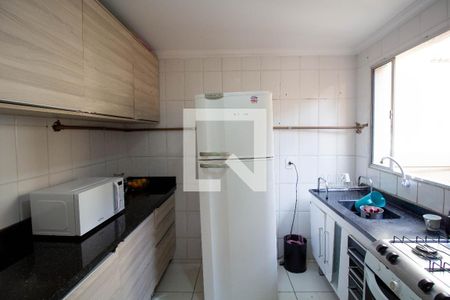 Casa de condomínio à venda com 65m², 2 quartos e 1 vagaCozinha