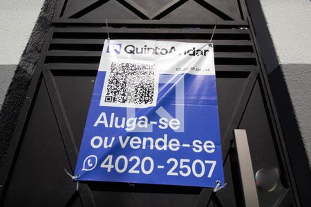 Casa de condomínio à venda com 65m², 2 quartos e 1 vagaPlaca na Fachada