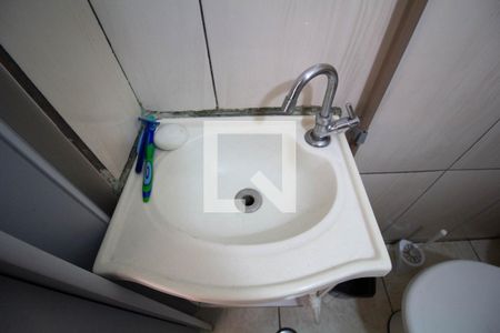 Casa de condomínio à venda com 65m², 2 quartos e 1 vagaPIa