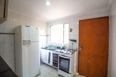 Casa de condomínio à venda com 65m², 2 quartos e 1 vagaCozinha
