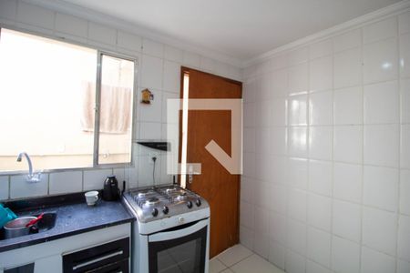 Casa de condomínio à venda com 65m², 2 quartos e 1 vagaCozinha