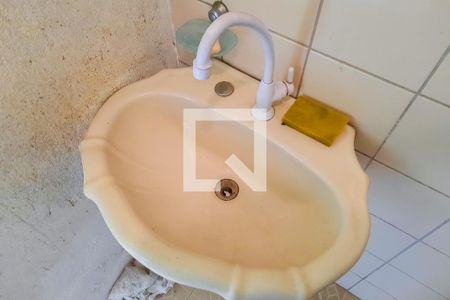 Casa à venda com 316m², 3 quartos e 4 vagas Casa à venda com 316m², 3 quartos e 4 vagasBanheiro de Serviço