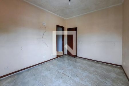 Casa à venda com 316m², 3 quartos e 4 vagas Casa à venda com 316m², 3 quartos e 4 vagasSuíte 3