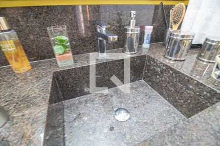 Casa para alugar com 225m², 3 quartos e 3 vagasBanheiro da Suíte 2