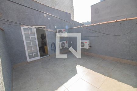 Casa para alugar com 225m², 3 quartos e 3 vagasÁrea Externa