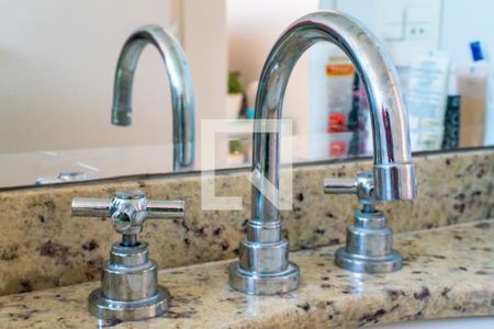 Apartamento para alugar com 70m², 2 quartos e 1 vagaBanheiro da Suíte - Torneira