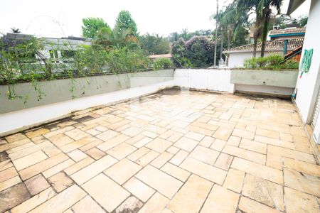 Casa à venda com 390m², 3 quartos e 6 vagasVaranda 