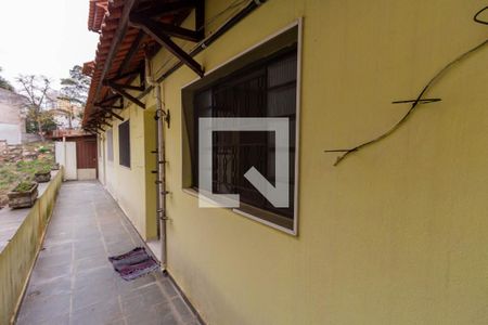 Apartamento à venda com 40m², 1 quarto e sem vagaEntrada 