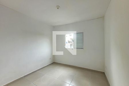 Quarto de casa para alugar com 1 quarto, 45m² em Vila Liviero, São Paulo
