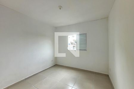 Quarto de casa para alugar com 1 quarto, 40m² em Vila Liviero, São Paulo