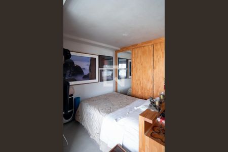 Apartamento à venda com 49m², 1 quarto e 1 vaga Apartamento à venda com 49m², 1 quarto e 1 vagaStudio