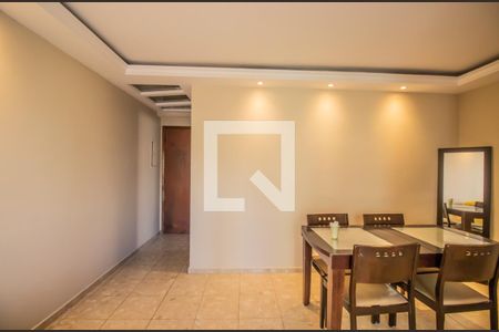 Apartamento para alugar com 80m², 3 quartos e 1 vaga Apartamento para alugar com 80m², 3 quartos e 1 vagaSala
