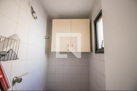 Apartamento para alugar com 80m², 3 quartos e 1 vaga Apartamento para alugar com 80m², 3 quartos e 1 vagaBanheiro de Serviço