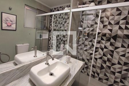 Banheiro de apartamento para alugar com 1 quarto, 60m² em Centro, Campinas