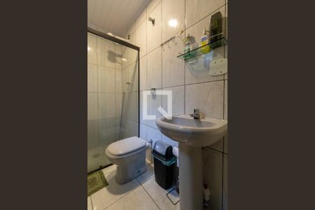 Casa à venda com 140m², 4 quartos e 2 vagas Casa à venda com 140m², 4 quartos e 2 vagasBanheiro da Suíte 1