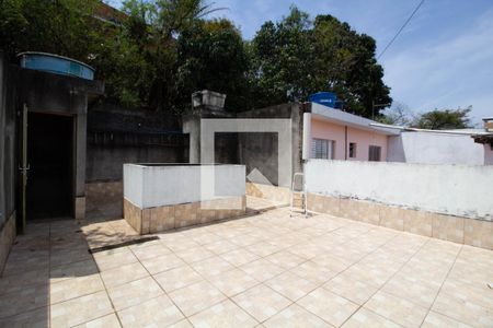 Casa à venda com 140m², 3 quartos e 2 vagas Casa à venda com 140m², 3 quartos e 2 vagasÁrea Externa