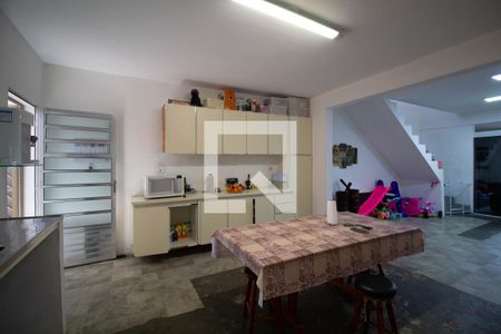 Casa à venda com 140m², 3 quartos e 2 vagas Casa à venda com 140m², 3 quartos e 2 vagasCozinha