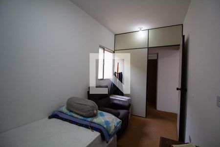 Casa à venda com 140m², 3 quartos e 2 vagas Casa à venda com 140m², 3 quartos e 2 vagasQuarto