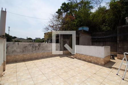 Casa à venda com 140m², 3 quartos e 2 vagas Casa à venda com 140m², 3 quartos e 2 vagasÁrea Externa